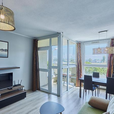 Apartamenty Swinoujscie - Apartament Nad Kanalem Ngoại thất bức ảnh
