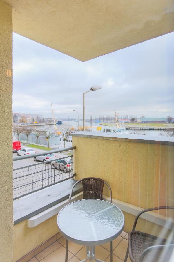 Apartamenty Swinoujscie - Apartament Nad Kanalem Ngoại thất bức ảnh